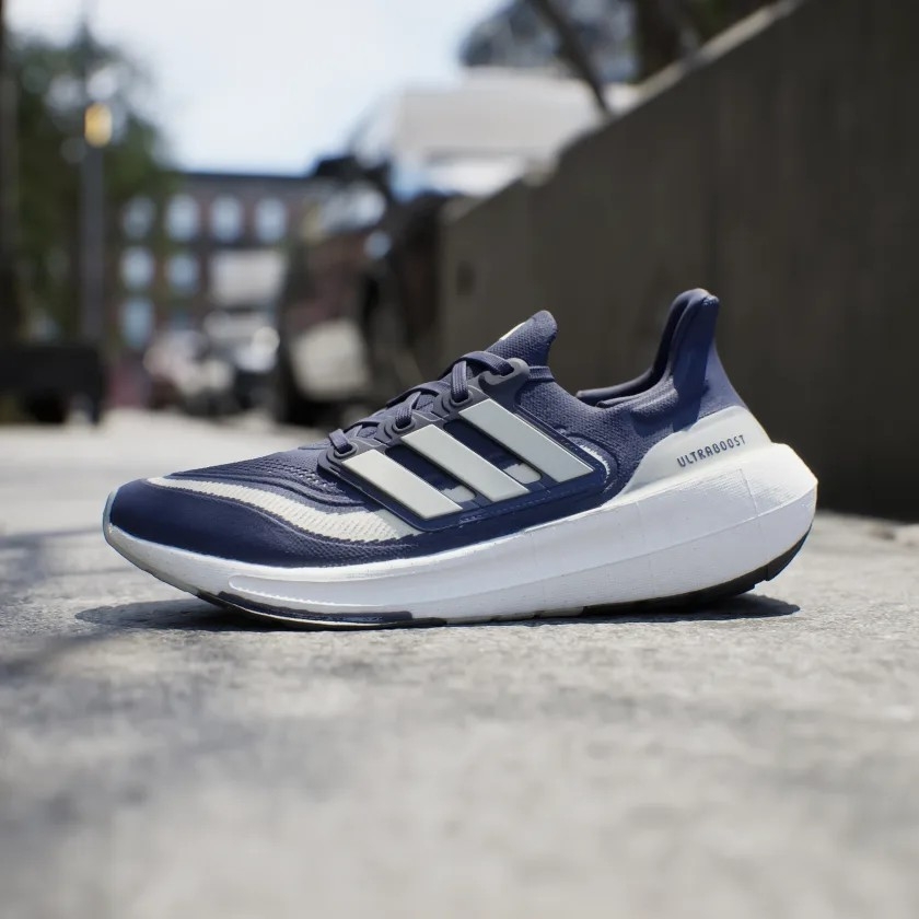 Giày chạy Adidas Nam Nữ Chính Hãng - ULTRABOOST LIGHT - Xanh | JapanSport HP9203