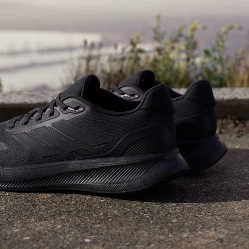 Giày chạy Nam Adidas Chính Hãng - RUNFALCON 5 - Màu Đen | JapanSport IE8812