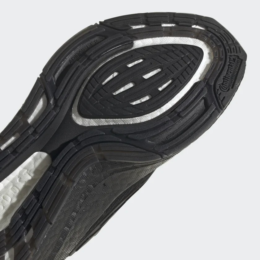Giày chạy Adidas Chính hãng - ULTRABOOST 22 Nam Nữ - Đen | JapanSport GX5587