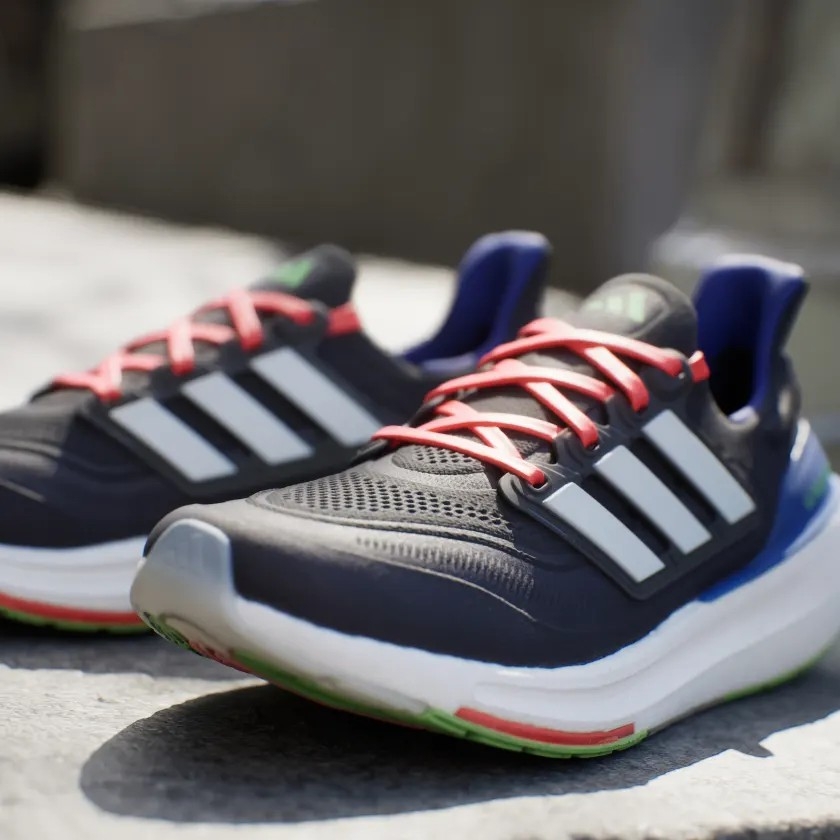 Giày Adidas Nam Chính hãng - Ultraboost Light - Xanh | JapanSport IE1772
