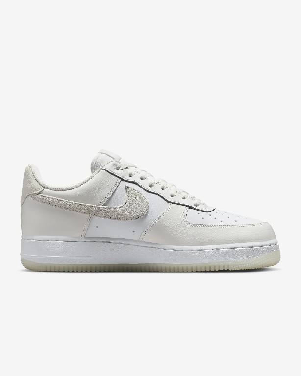 Giày Nike Nam Nữ Chính Hãng - Nike Air Force 1 '07 LV8 - Trắng | JapanSport FN5832-100