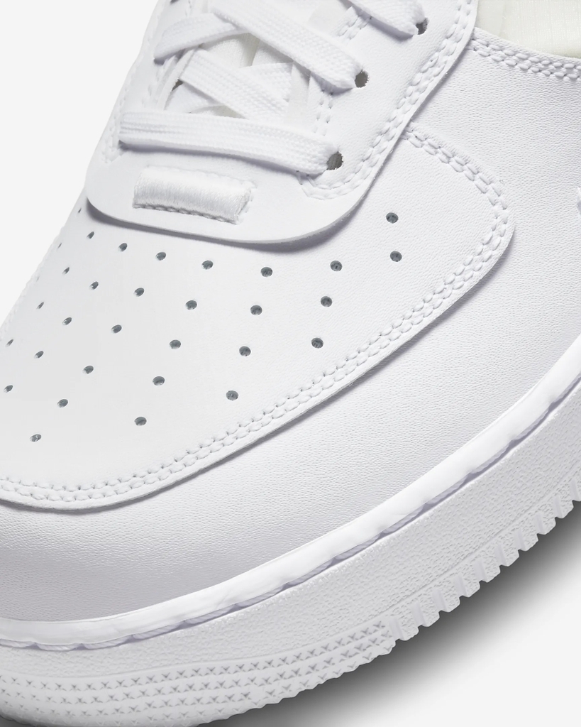 Giày Nike Nam Nữ Chính Hãng - Air Force 1 React - Trắng | JapanSport DM0573-100