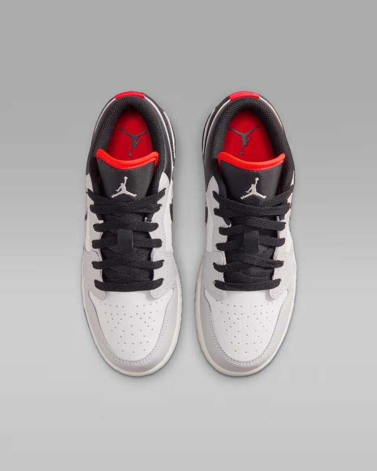Giày Nike Chính Hãng - Air Jordan 1 Low (GS) - Màu Trắng | JapanSport 553560-045