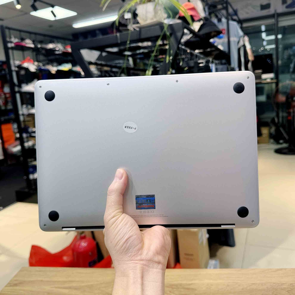 【Đã qua sử dụng】Apple MacBook Pro 2019 13.3 inch - Core i7 2.8GHz | RAM 16Gb | SSD 256GB - Silver |  JapanSport