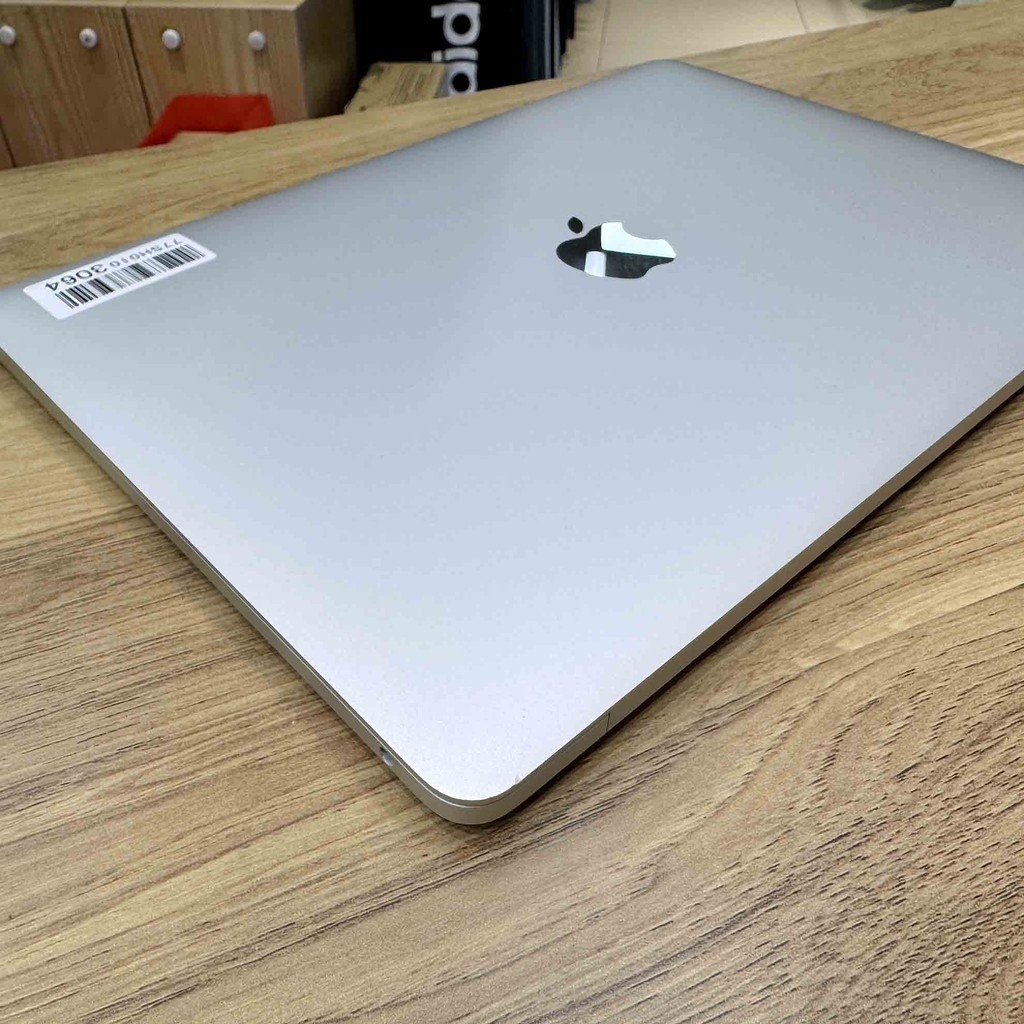 【Đã qua sử dụng】Apple MacBook Pro 2019 13.3 inch - Core i7 2.8GHz | RAM 16Gb | SSD 256GB - Silver |  JapanSport