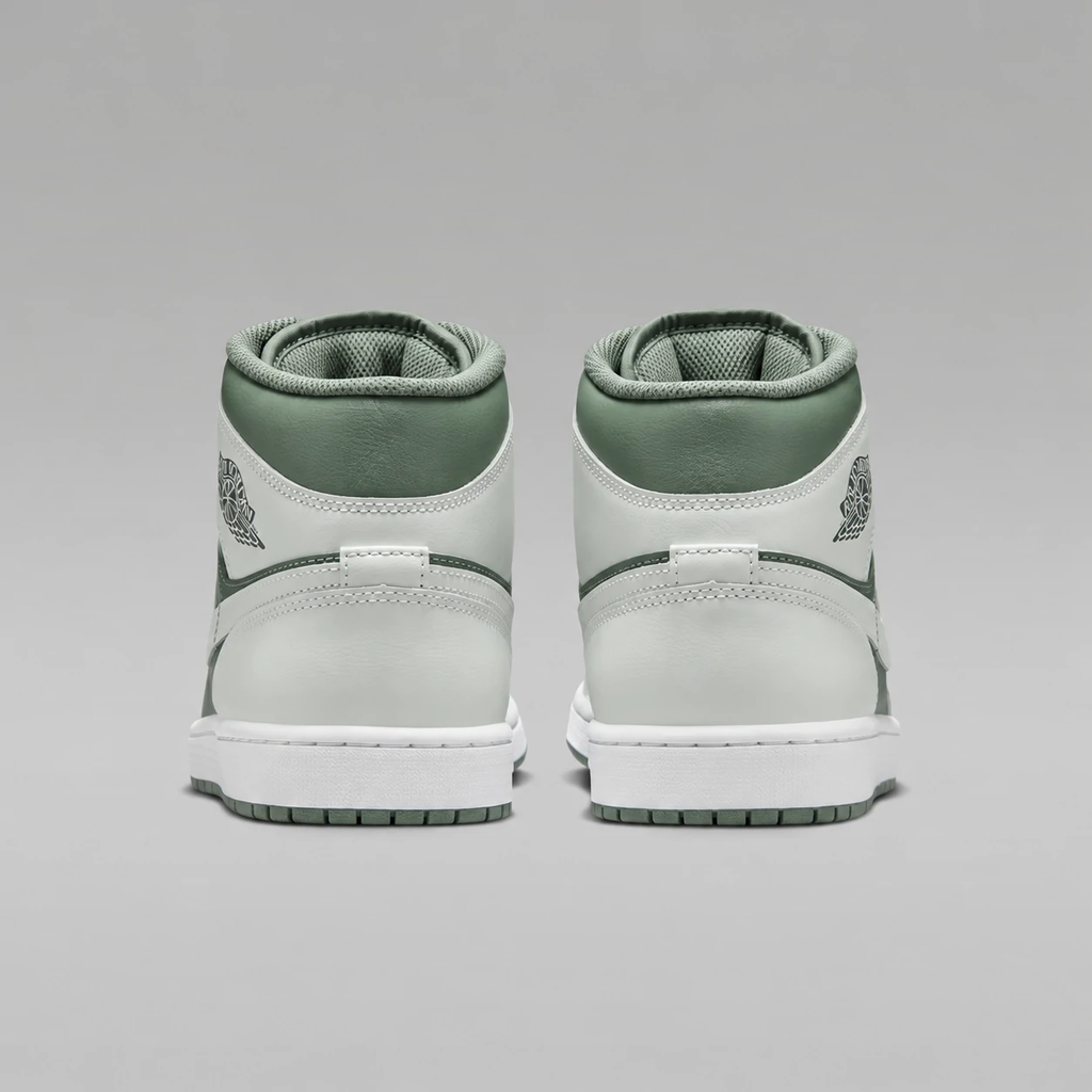 Giày Nike Nam Chính Hãng - Air Jordan 1 Mid - Màu Trắng Xanh | JapanSport DQ8426 107