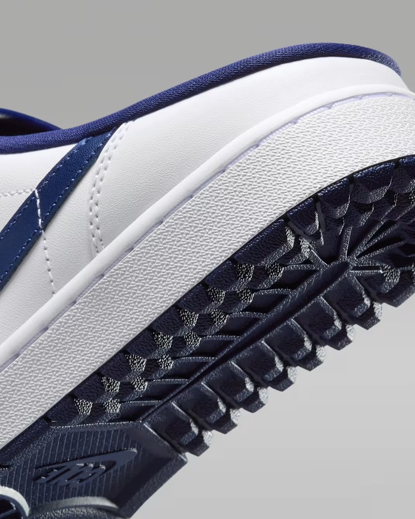 Giày Nike Chính Hãng - Air Jordan Mule - Màu Trắng | JapanSport FJ1214-103