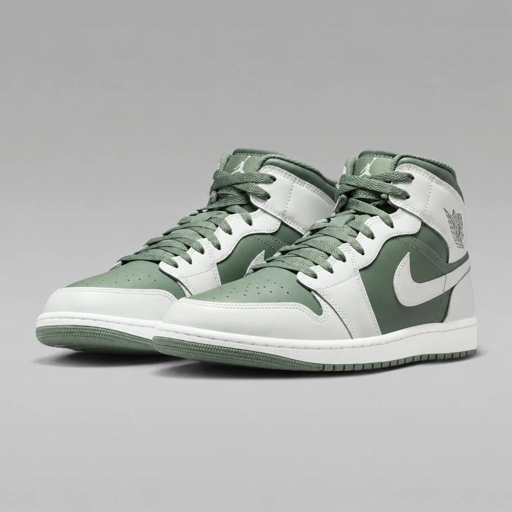 Giày Nike Nam Chính Hãng - Air Jordan 1 Mid - Màu Trắng Xanh | JapanSport DQ8426 107