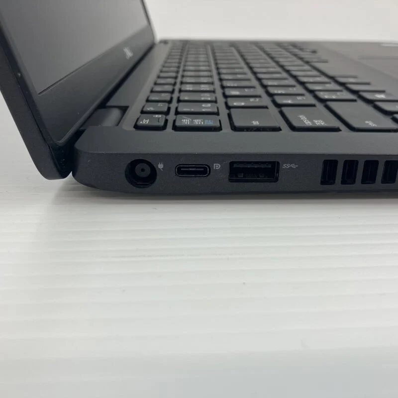 【Đã qua sử dụng】Dell Latitude 5400 14 inch 2018 FHD i5-8265U 1.6GHz | RAM 8GB | SSD 256GB - Đen |  JapanSport