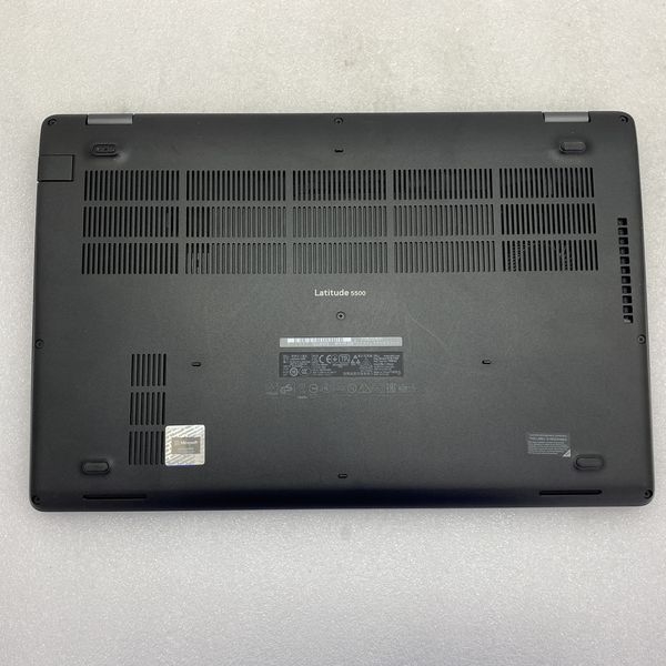 【Đã qua sử dụng】Dell Latitude 5500 Core i7-8665U / RAM 8GB / SSD 256GB / 15.6” Full HD - Màu đen | JapanSport