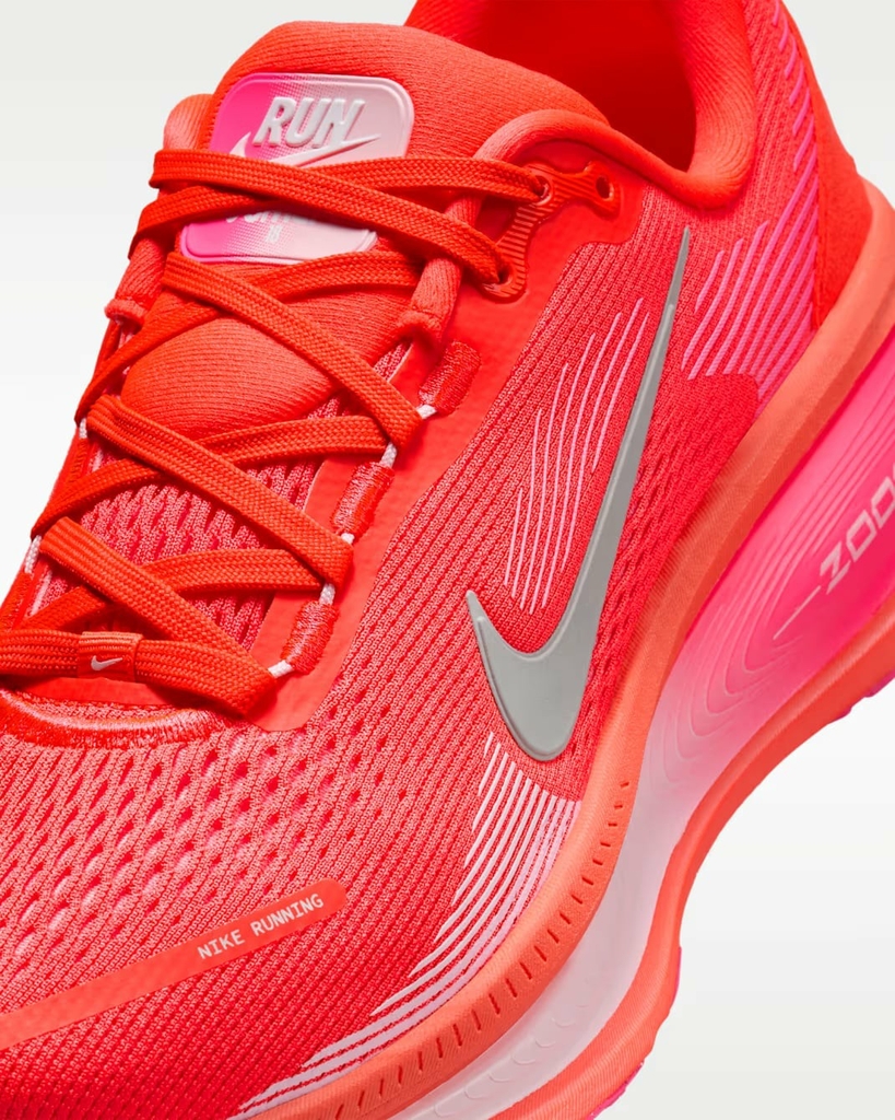 Giày Nike Nữ Chính Hãng - Nike Vomero 18  - Màu Đỏ/ Hồng | JapanSport HM6804-603