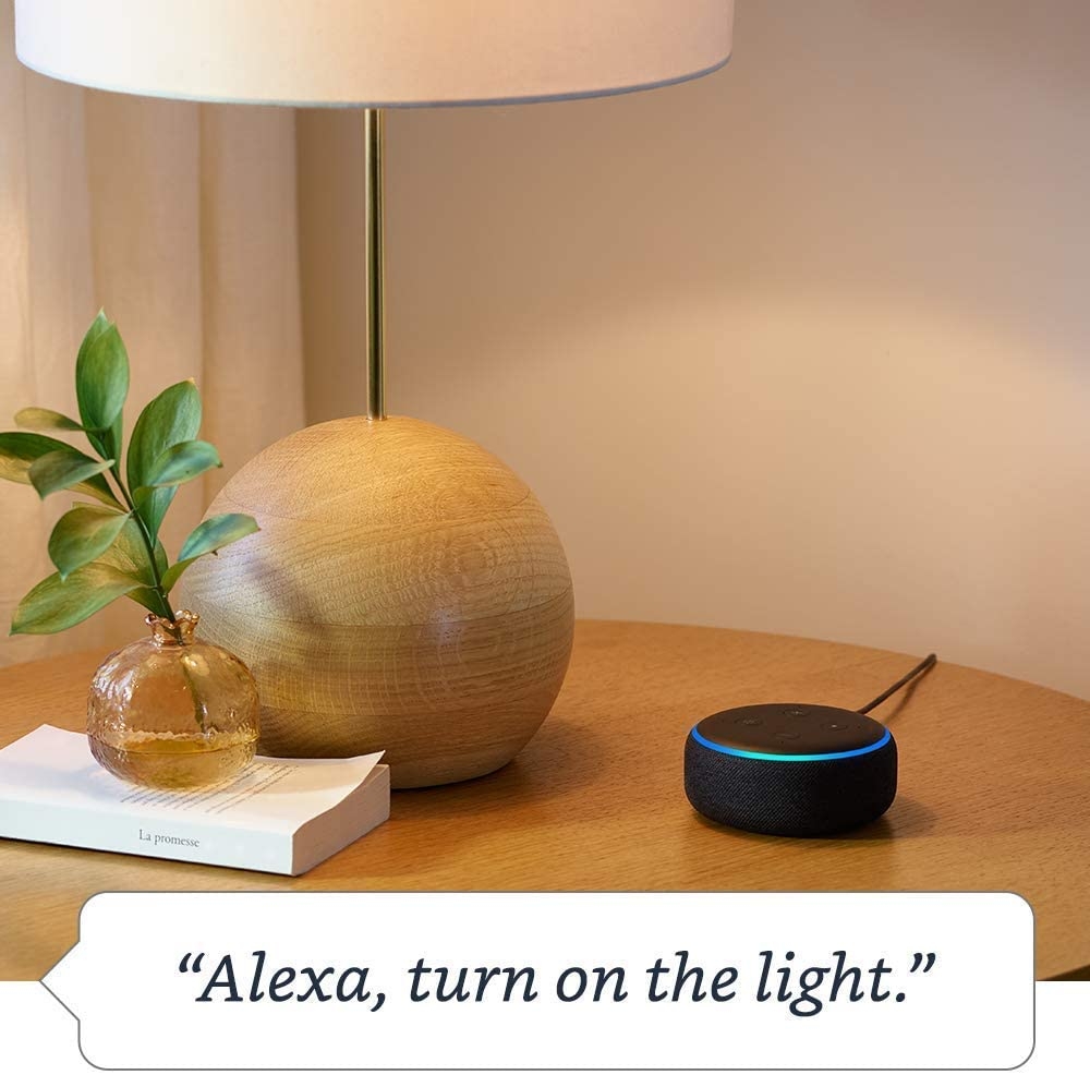 Loa thông minh Echo Dot Gen 3 Smart speaker with Alexa - Đen / Trắng | JapanSport