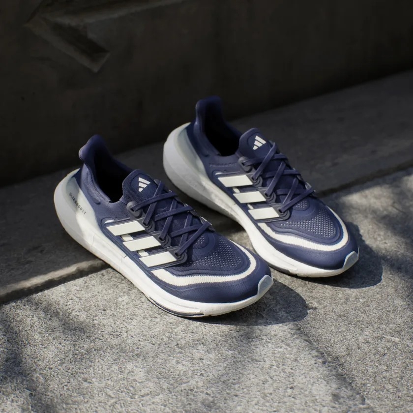 Giày chạy Adidas Nam Nữ Chính Hãng - ULTRABOOST LIGHT - Xanh | JapanSport HP9203