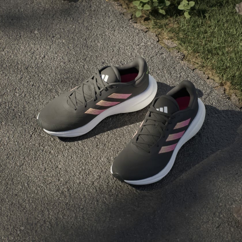 Giày Adidas Nữ Chính Hãng - Supernova 3 - Đen | JapanSport IE4350