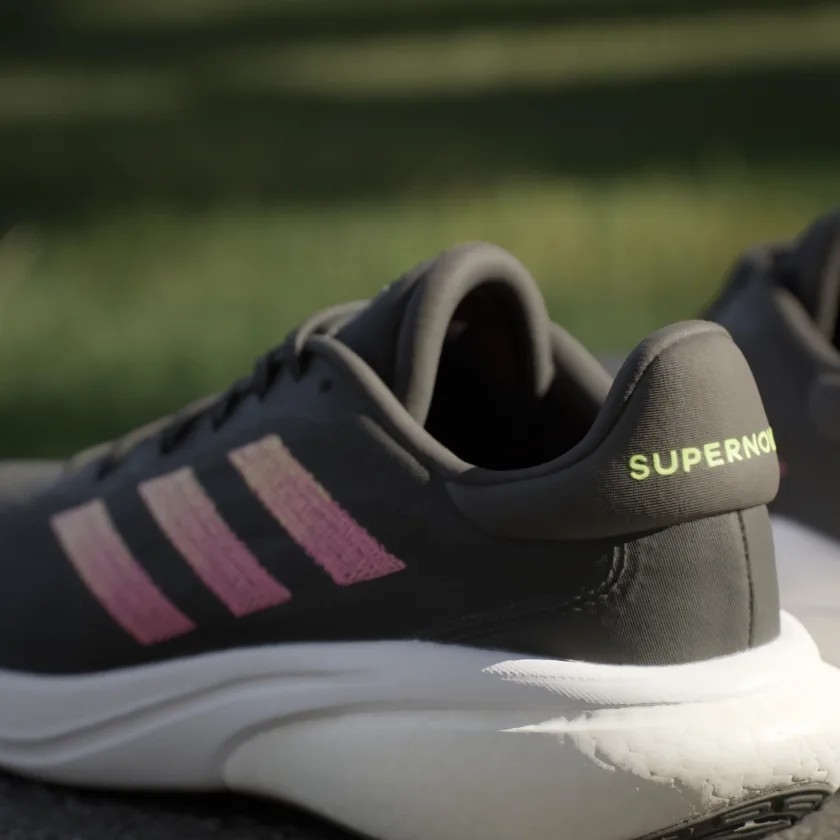 Giày Adidas Nữ Chính Hãng - Supernova 3 - Đen | JapanSport IE4350