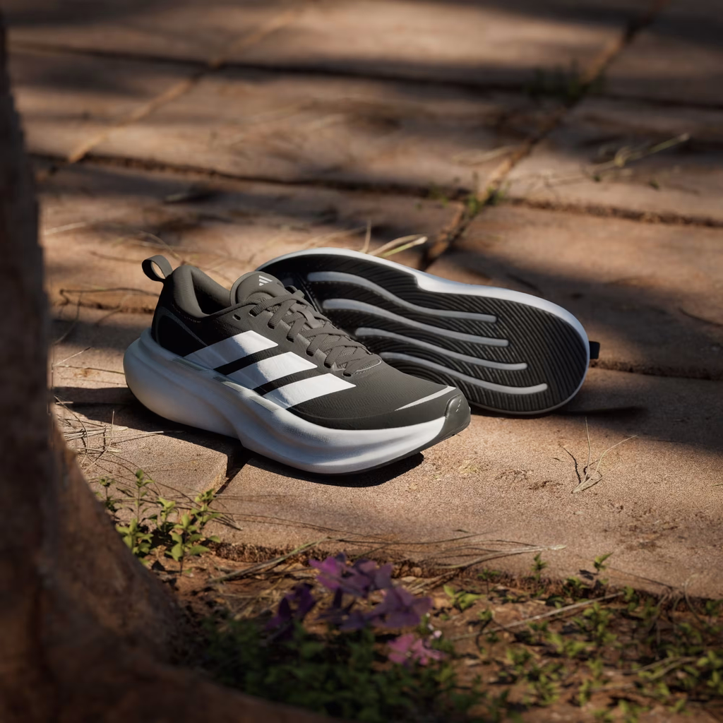 Giày Adidas Nam Nữ Chính Hãng - SUPERNOVA GLIDE W - Màu Đen Trắng  | JapanSport KJ8646