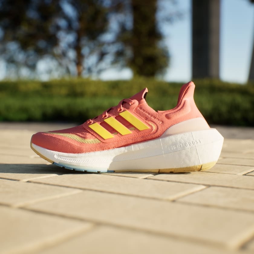 Giày Adidas Nữ Chính Hãng - Ultraboost Light  | JapanSport IF1486