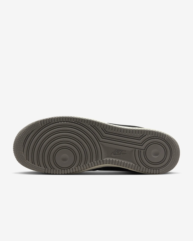 Giày Nike Nam Nữ Chính Hãng - Nike Air Force 1 '07 LV8 - Màu đen | JapanSport FZ5225-001
