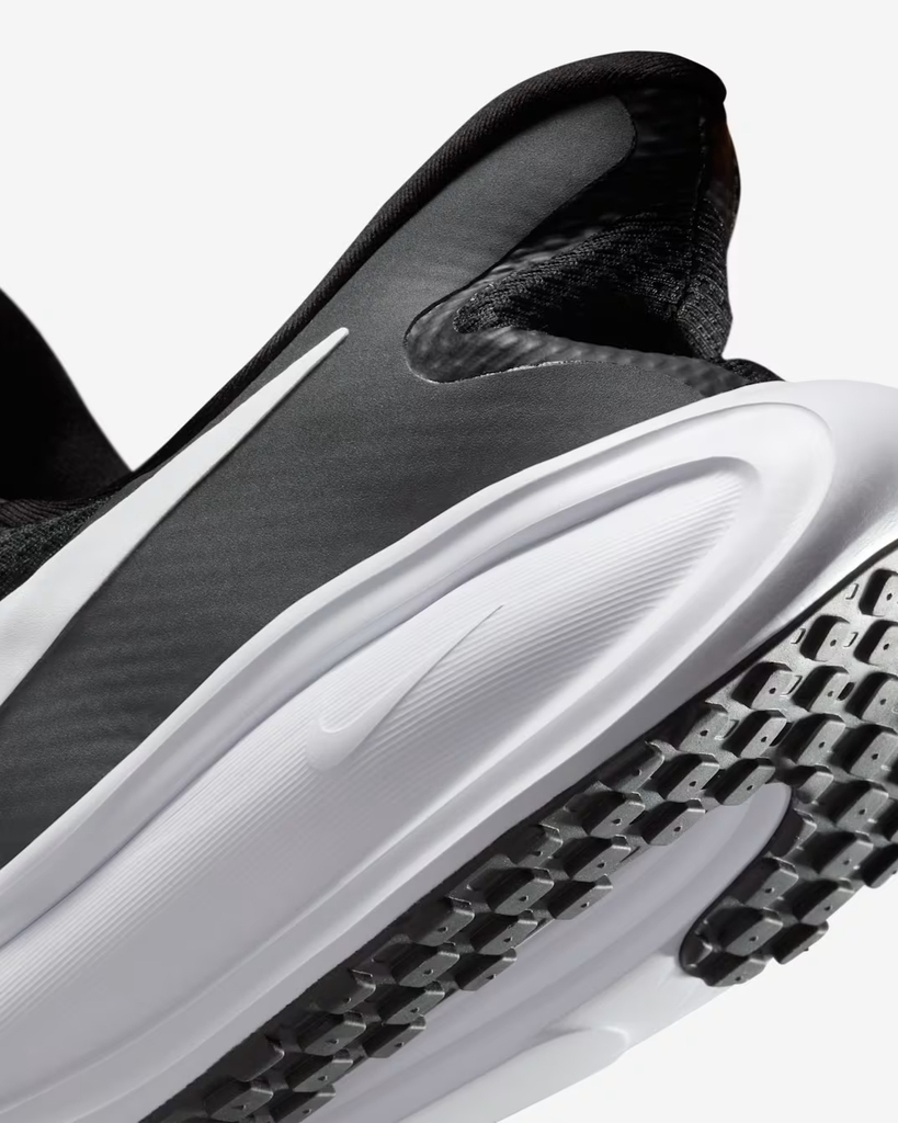Giày Nike Chính Hãng - Revolution 8 EasyOn - Màu đen | JapanSport HQ2414-001