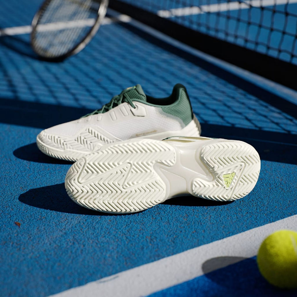 Giày Tennis Adidas Chính Hãng - Barricade 13 Vtg - Màu be | JapanSport IH5140