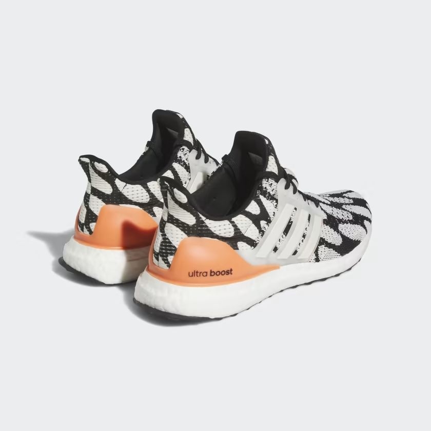 Giày Adidas Chính hãng - ULTRABOOST 1.0 MARIMEKKO - Trắng/đen | JapanSport GZ2565