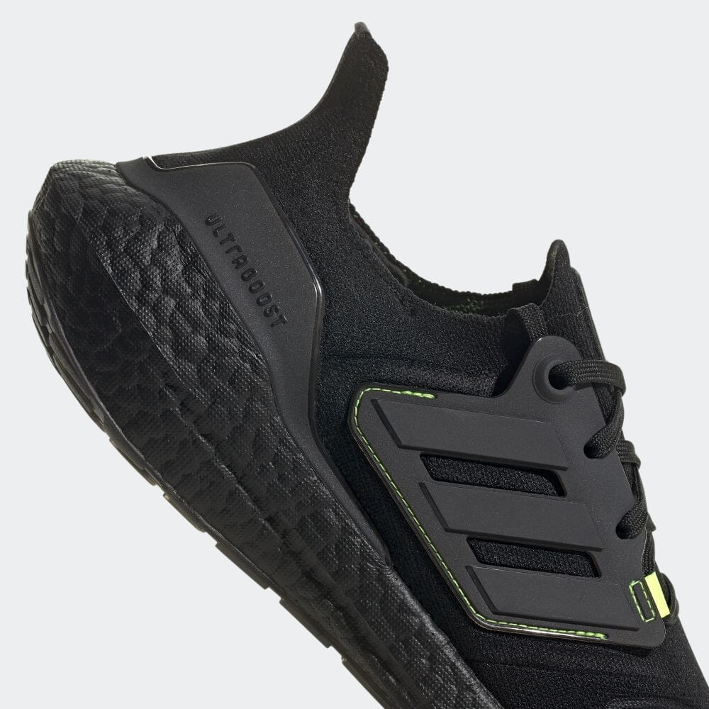 Giày Chạy Adidas Chính hãng - Ultraboost 22 Nam - Đen | JapanSport GX5915