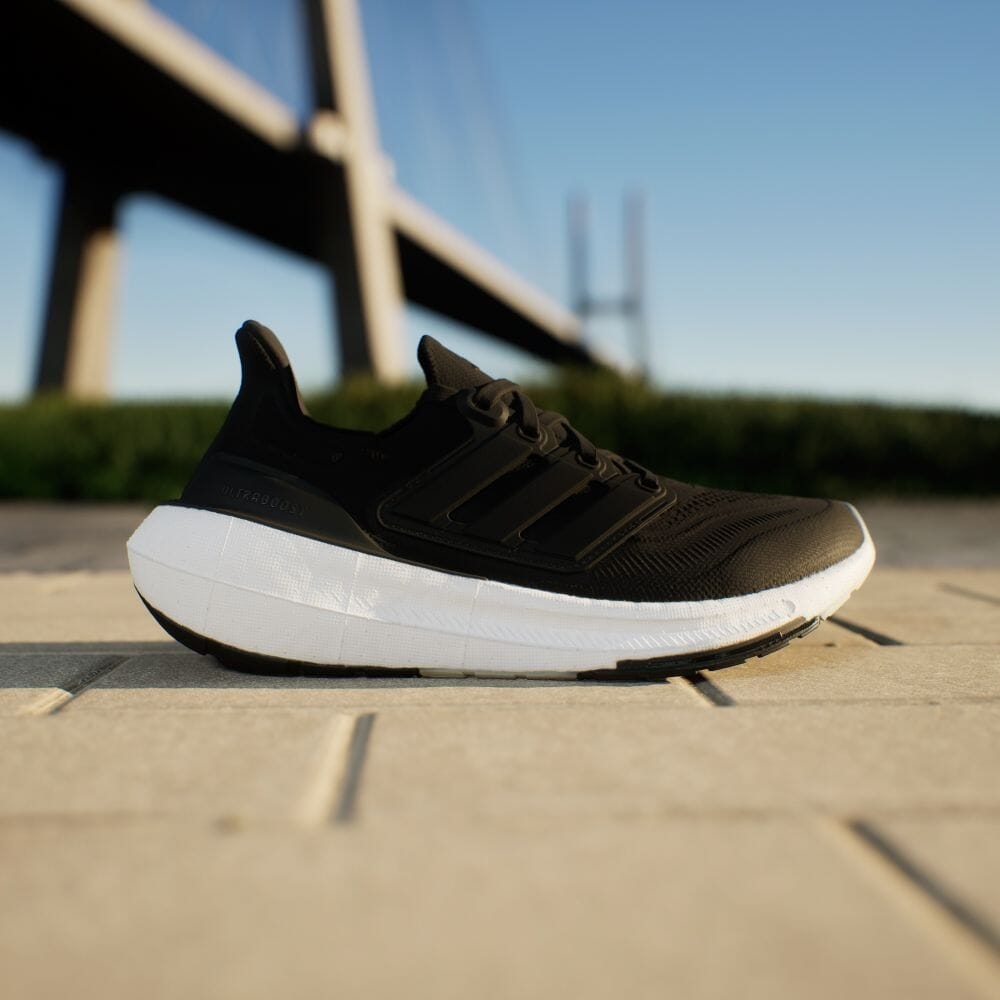 Giày Adidas Nam Nữ Chính Hãng - ULTRABOOST 23 LIGHT - Đen | JapanSport GY9353