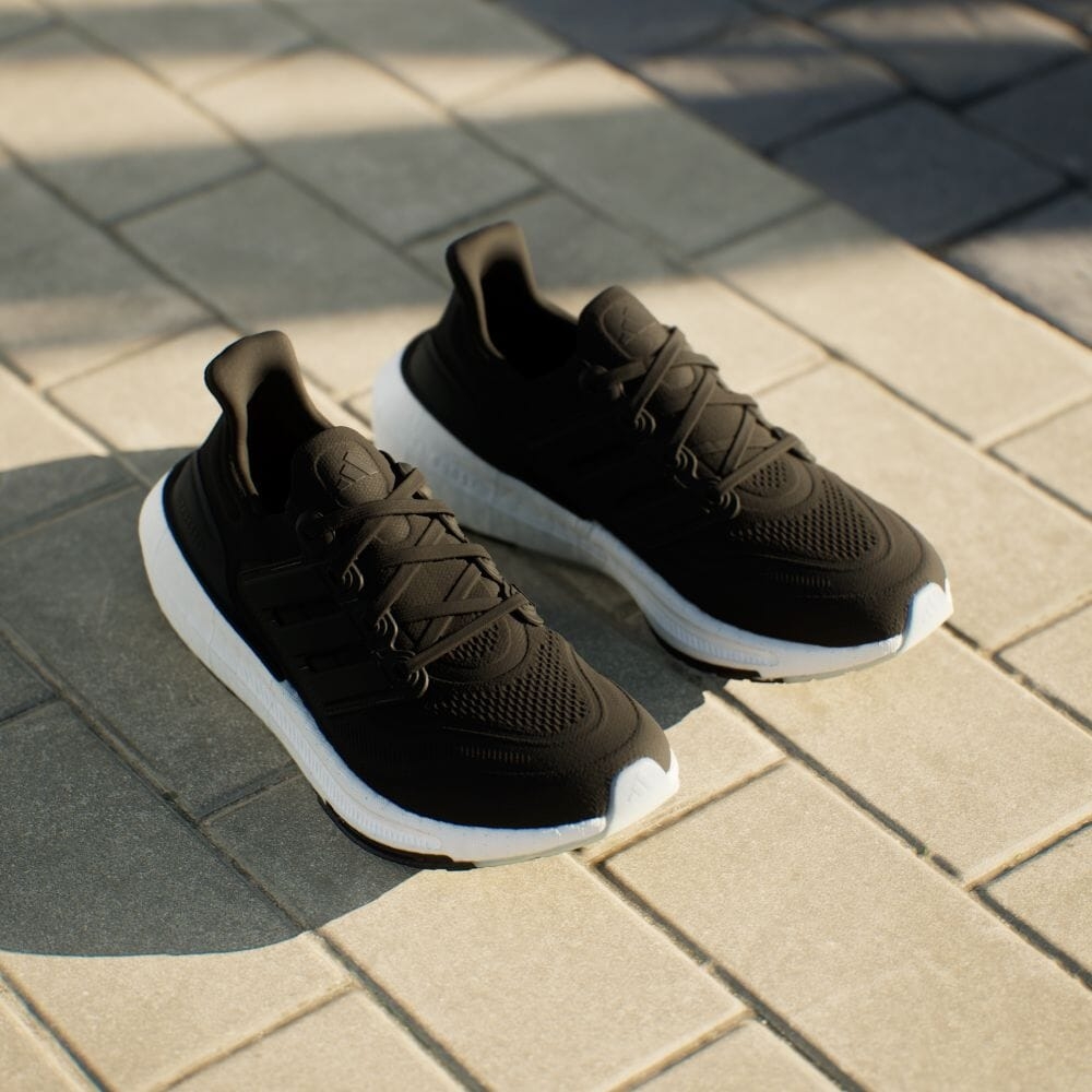 Giày Adidas Nam Nữ Chính Hãng - ULTRABOOST 23 LIGHT - Đen | JapanSport GY9353