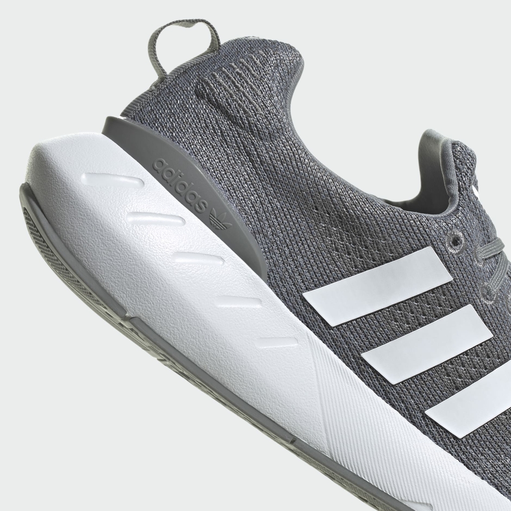 Giày Thể Thao Adidas Chính Hãng - SWIFT RUN 22 SHOES - Xám | JapanSport  GZ3495