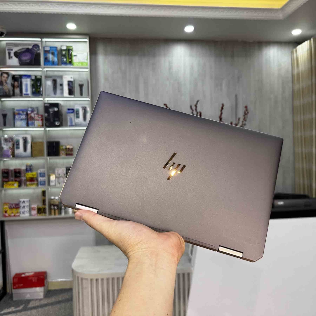 【Đã qua sử dụng】HP Spectre x360 2020 13.3 inch FHD i7-1065G7 1.3GHz | 16GB | SSD 1TB - Màu đồng | JapanSport
