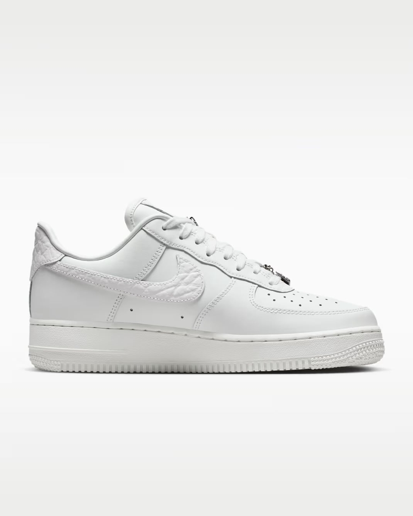 Giày Nike Nữ Chính Hãng - Air Force 1 '07 - Màu Trắng | JapanSport IM6485-121