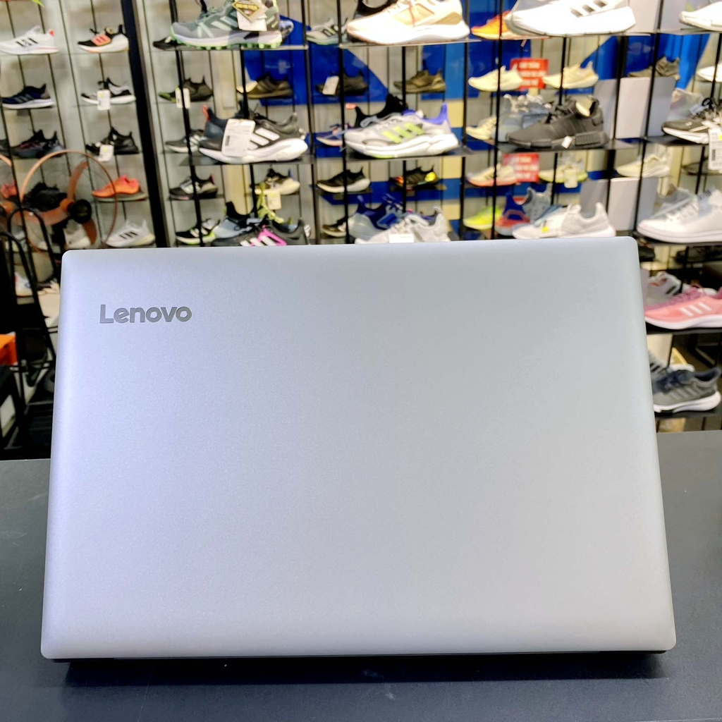 【Đã qua sử dụng】Lenovo ideapad 330-15IKB Core i5 8250U 1.6GHz | 8GB | SSD 240GB | JapanSport