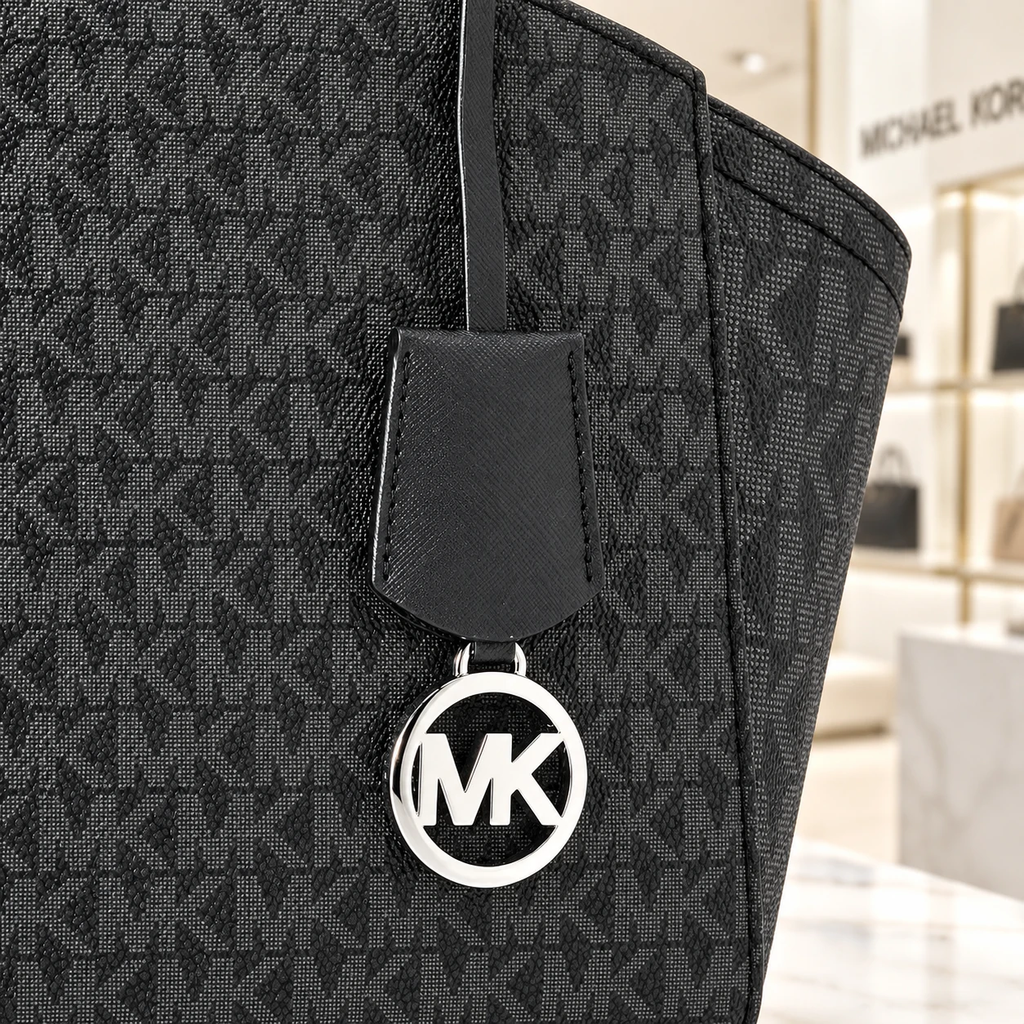 Túi nữ Michael Kors Chính hãng  – Jet Set Black | JapanSport 35F1STVT3B