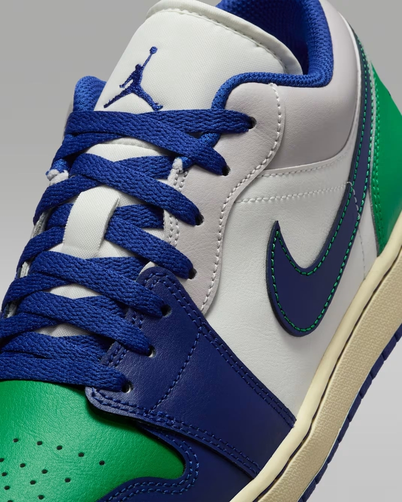 Giày Nike Chính Hãng - Air Jordan 1 Low - Màu xanh | JapanSport 553558-147