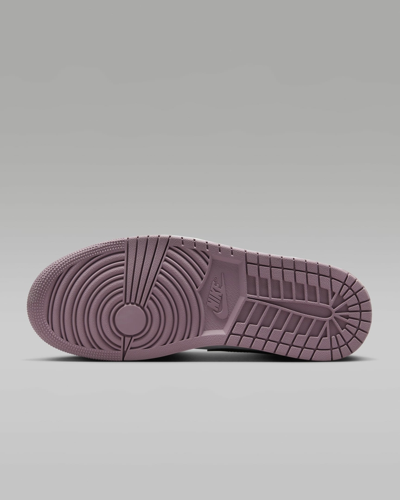 Giày Nike Nam Chính Hãng - Air Jordan 1 Low SE - Tím/Đen | JapanSport FB9907-102