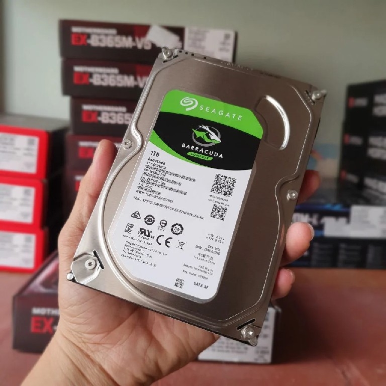 【Đã qua sử dụng】- Ổ cứng Seagate® HDD Desktop Barracuda 6Gb/s 1TB – ST1000DM003 | JapanSport