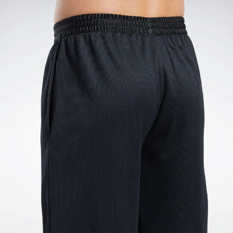 Quần Shorts Reebok Nam Chính Hãng - BASKETBALL SATIN AND MESH SHORT - Đen | JapanSport 100204088