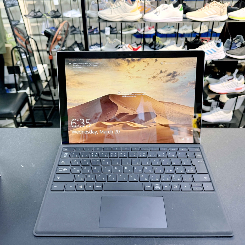 【Đã qua sử dụng】Surface Pro 5 Core i7-7660u | 8GB | 256GB + Bàn phím - Bạc |  JapanSport