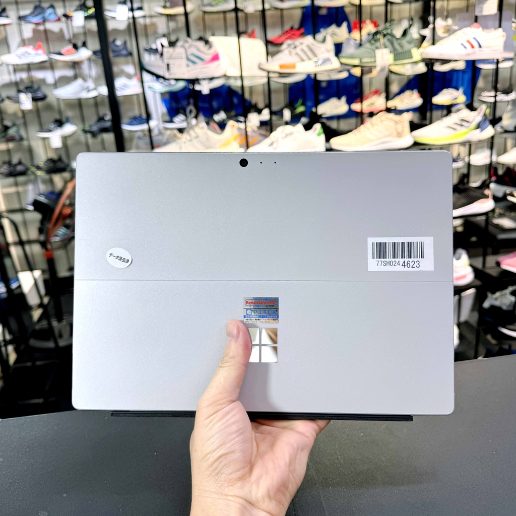 【Đã qua sử dụng】Surface Pro 5 Core i7-7660u | 8GB | 256GB + Bàn phím - Bạc |  JapanSport