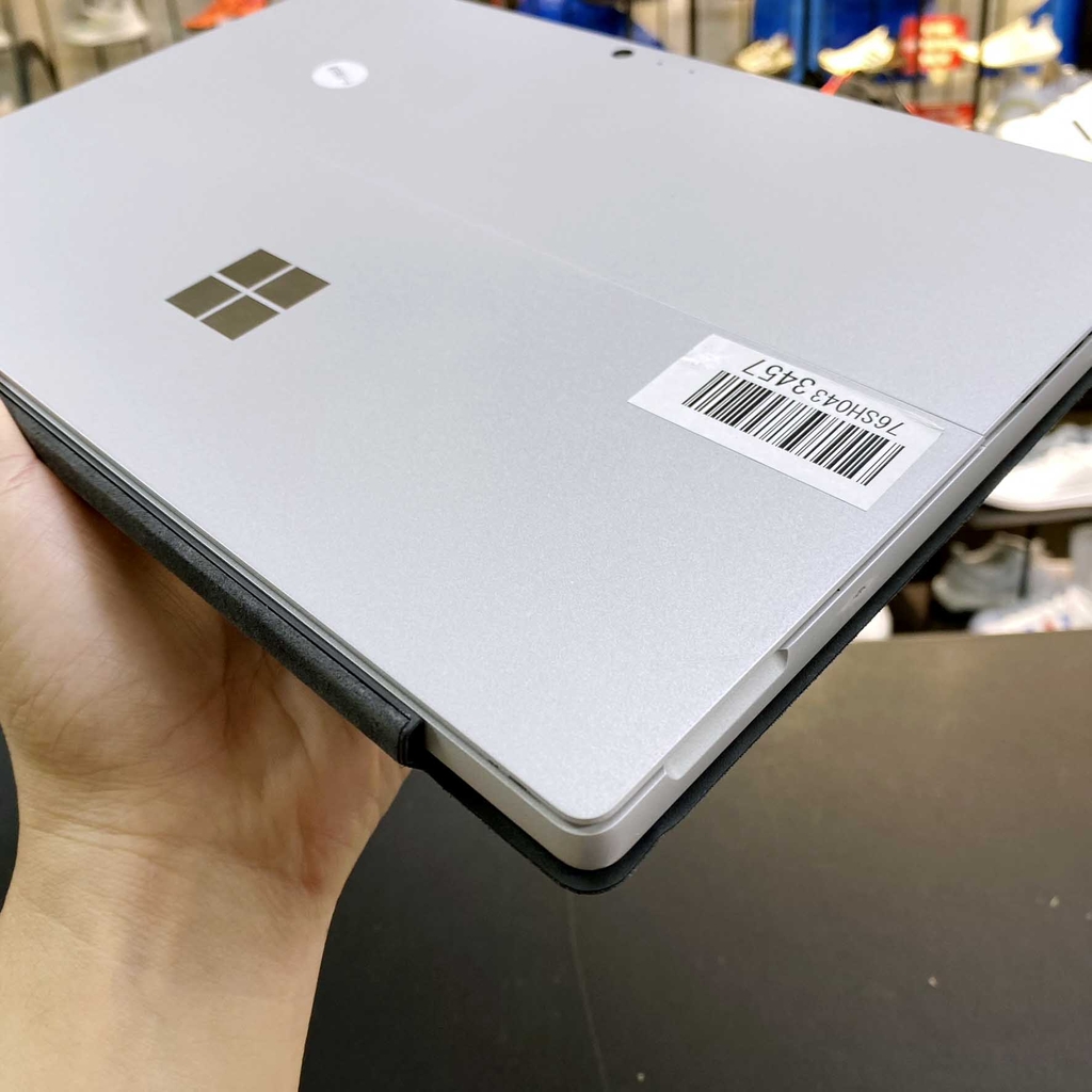 【Đã qua sử dụng】Surface Pro 5 i5-7300U | 4GB | 128GB | LTE - Bạc + Bàn Phím |  JapanSport