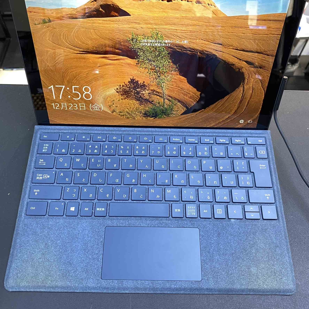 【Đã qua sử dụng】Surface Pro 6 i5-8350U | 8GB | 256GB + Bàn phím - Đen |  JapanSport