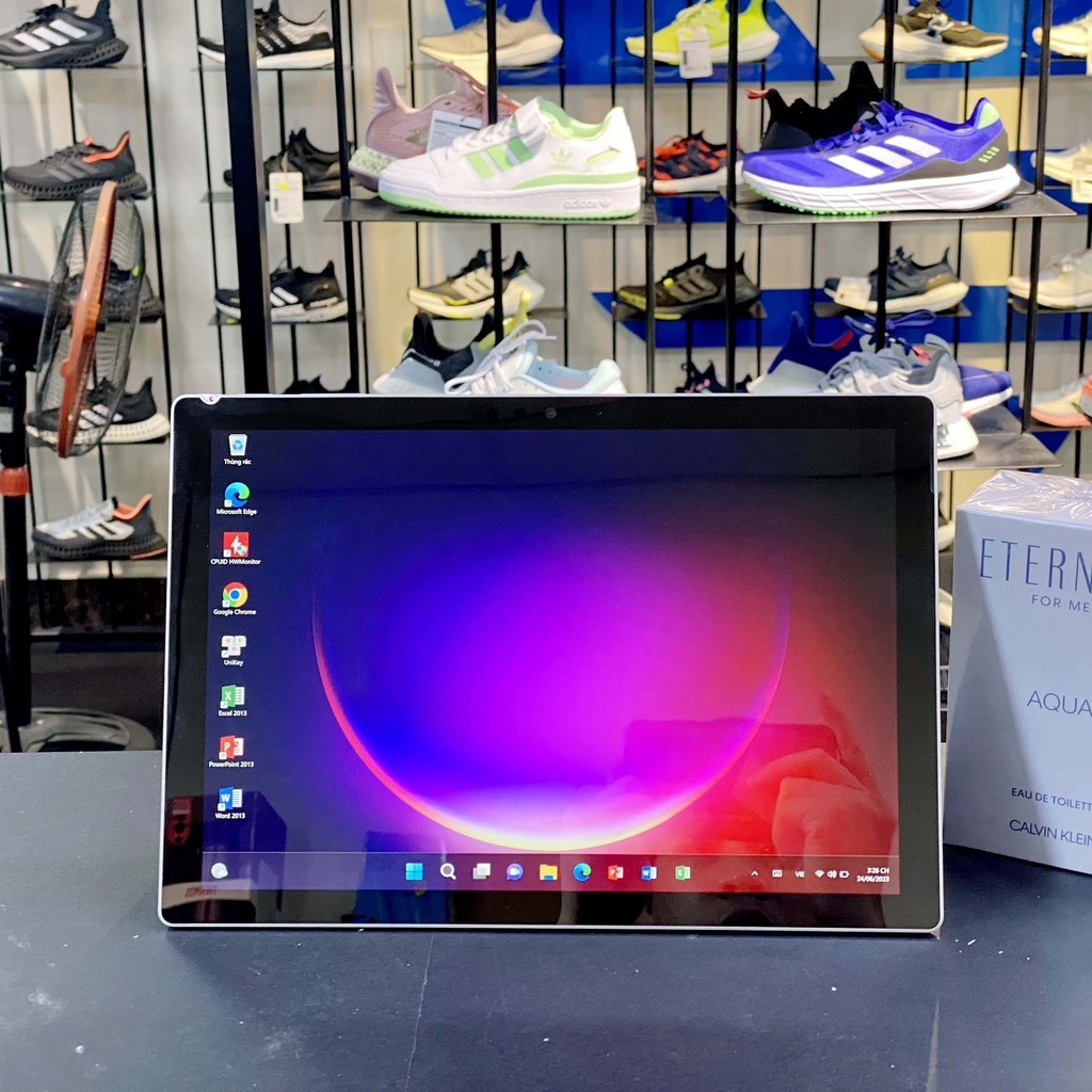 【Đã qua sử dụng】Surface Pro 6 i5-8350U | 8GB | 128GB | WIFI - Bạc - PR6001 |  JapanSport