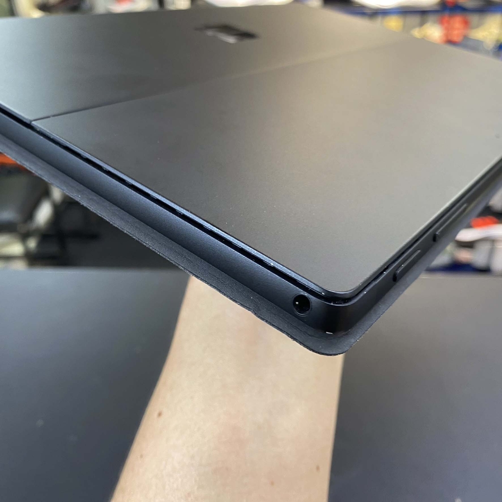 【Đã qua sử dụng】Surface Pro 6 i7-8650U 1.9GHz | 16GB | 512GB | WIFI + Bàn phím - Đen |  JapanSport