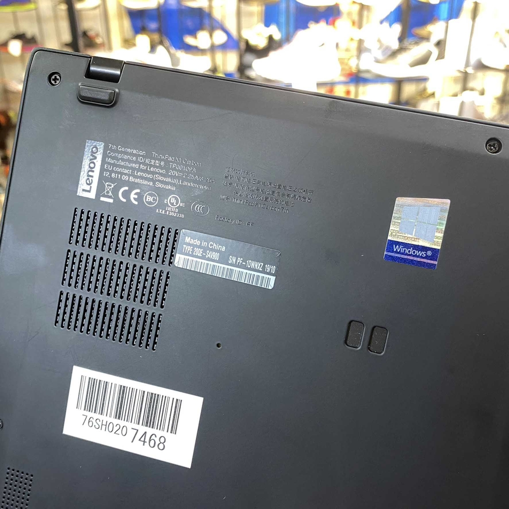 【Đã qua sử dụng】Lenovo ThinkPad X1 Carbon Gen 7 Core i5-8265U 1.6GHz | RAM 8GB | SSD 256GB - Màu đen | JapanSport