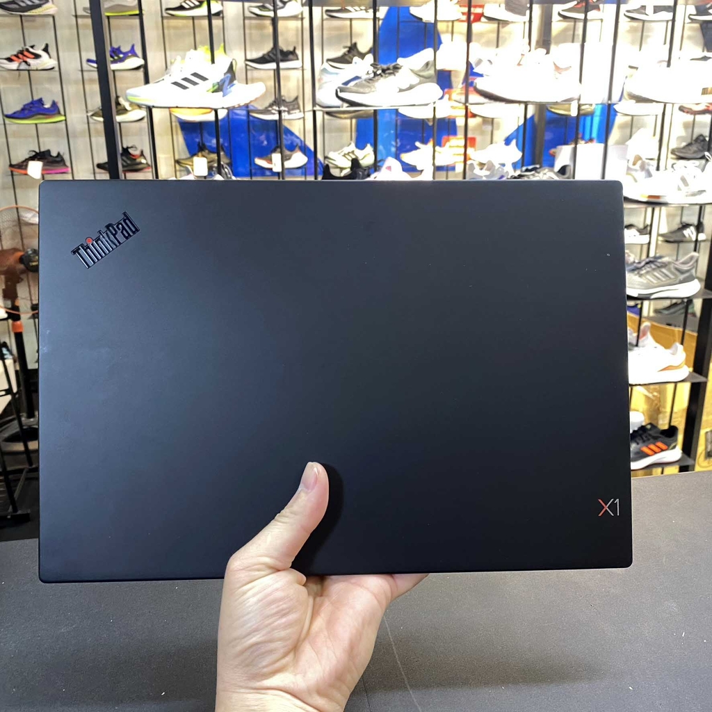 【Đã qua sử dụng】Lenovo ThinkPad X1 Carbon Gen 7 Core i5-8265U 1.6GHz | RAM 8GB | SSD 256GB - Màu đen | JapanSport
