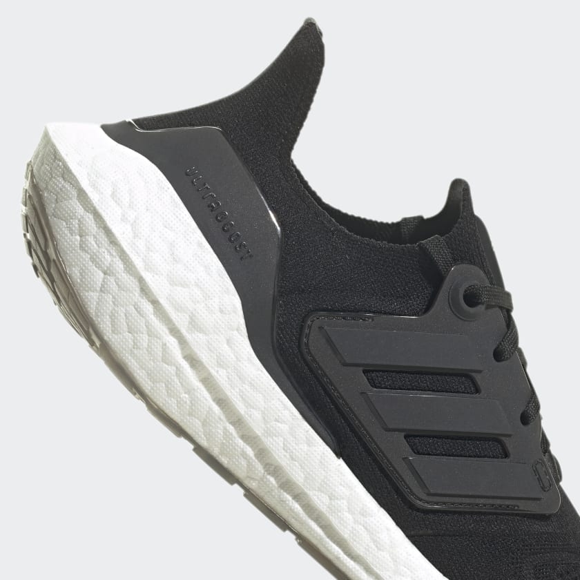 Giày chạy Adidas Nam Nữ Chính Hãng - ULTRABOOST 22 - Đen | JapanSport GX5591