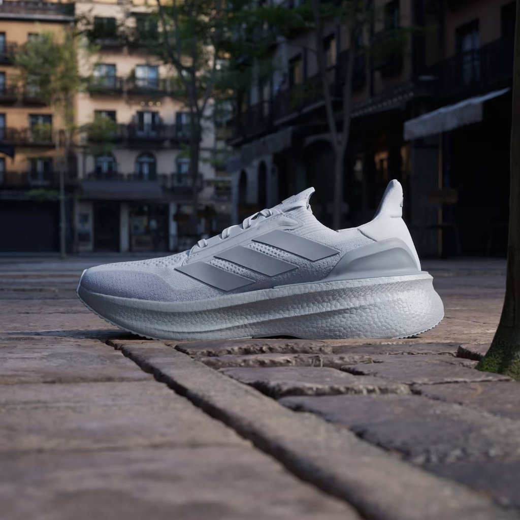 Giày Adidas Chính Hãng - ULTRABOOST 5X - Màu bạc | JapanSport JQ9077