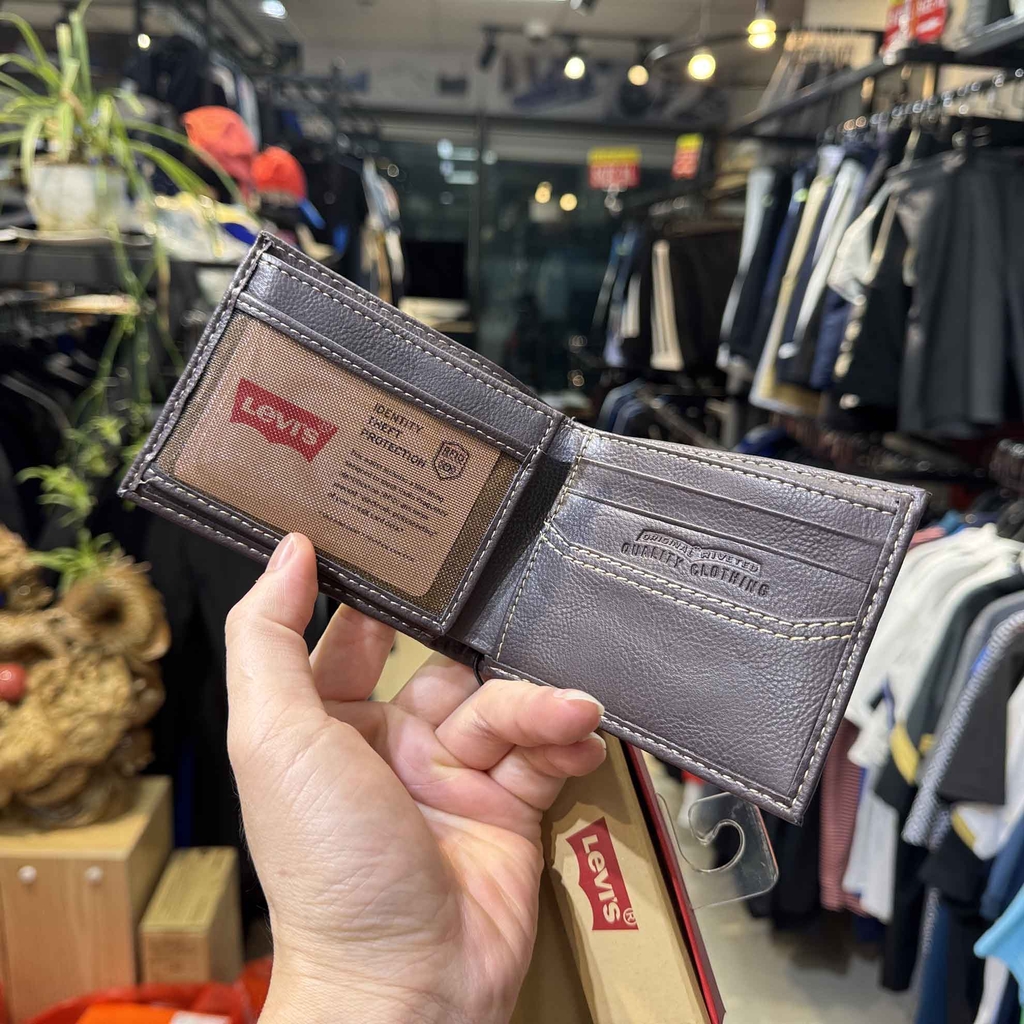 Ví Levi's Chính Hãng - Bifold Passcase Wallet - Màu Nâu | JapanSport 31LV240012
