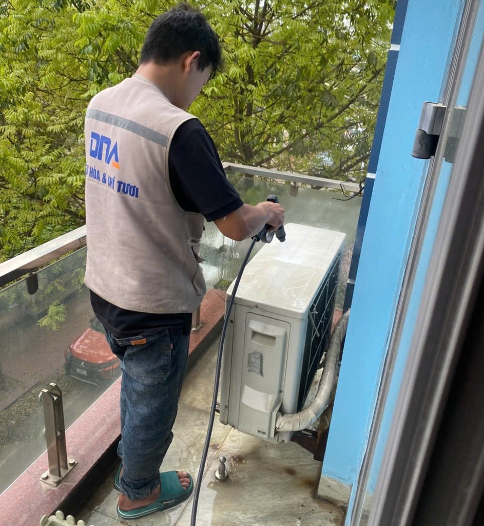 khi-nao-thi-nen-ve-sinh-may-lanh