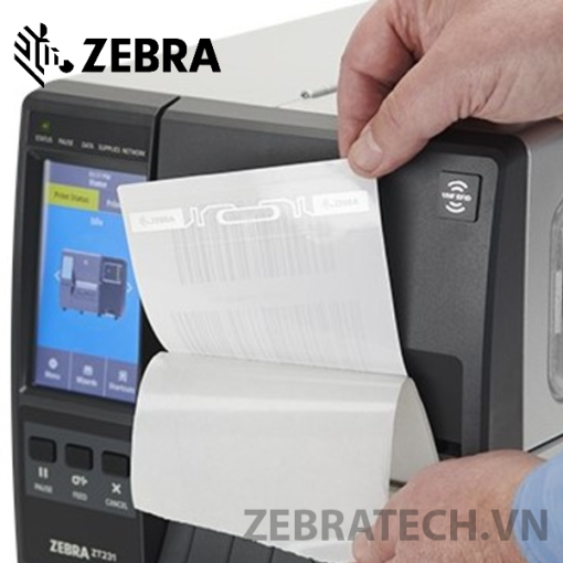 Máy in mã vạch công nghiệp Zebra ZT231 (203 DPI / 300 DPI) – Hiệu suất mạnh mẽ, thiết kế hiện đại cho doanh nghiệp